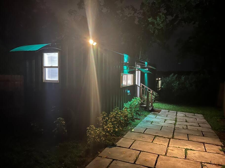 Chalet 1bed 1bath Container Centrally Located